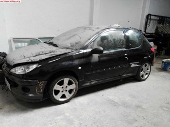 Carrocería sin golpes 206gti con papeles