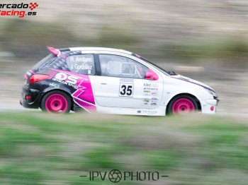 Se vende peugeot 206 con golpe frontal