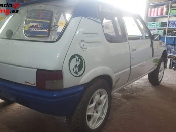 Peugeot 205 gti 1.9