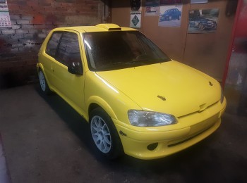 Peugeot 106 8v fase 2 y remolque portacoches de 1400 mma
