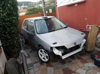 Peugeot 106 xsi de rally