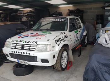 Peugeot 205  1.6 16v 