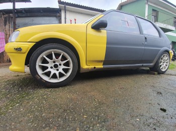 Se vende peugeot 106