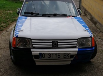 Peugeot 205 5500€
