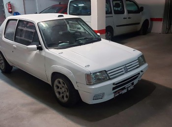 Se vende 205 rallye