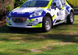 Peugeot 208 proto 4x4