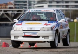 Peugeot 106 1.6 16v