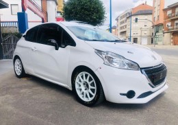 Vendo peugeot 208 r2