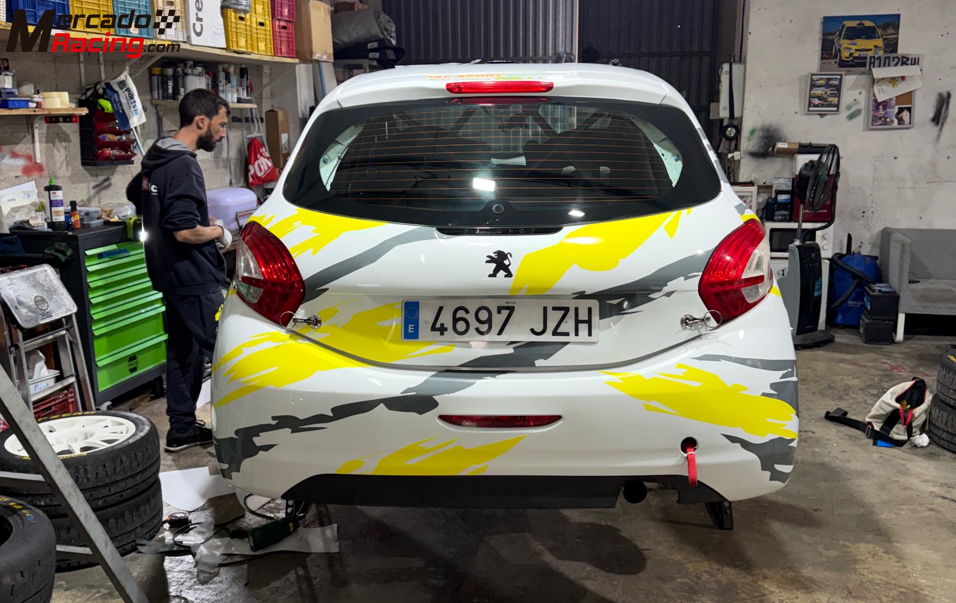 Peugeot 208 R2