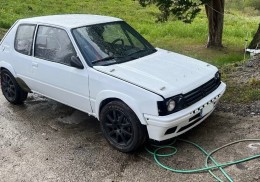 Peugeot 205