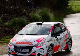 Peugeot 208 r2