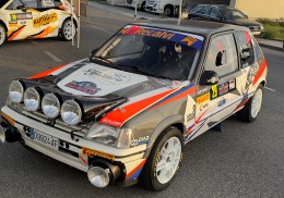 Peugeot 205 gti