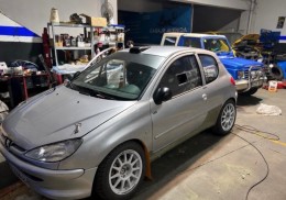 Peugeot 206 f2000