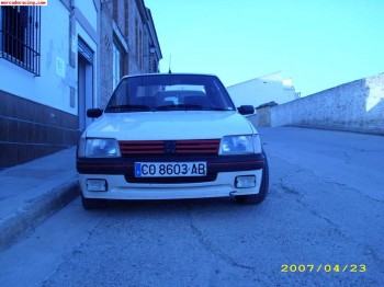 Lote de varios peugeot