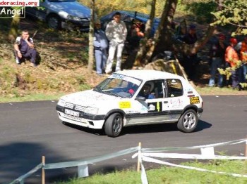 En venta 205 gti ((interesante)).