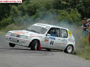 Se vende 205  tracción trasera