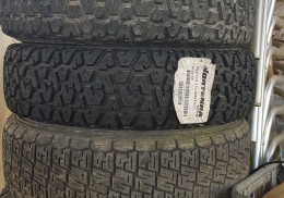 6 ruedas nuevas y 4 usadas autocros