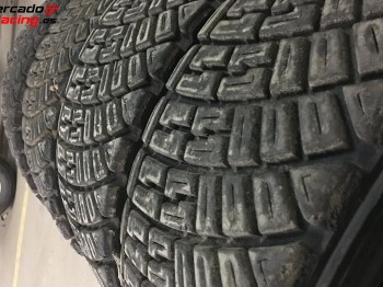 Michelin de tierra 215/65/15