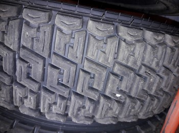 Se venden ruedas michelin de tierra tl80