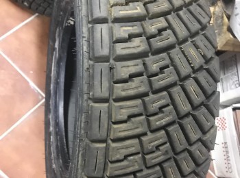 Ruedas michelin de tierra en 15 