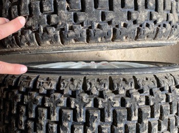 4 neumatcios 2 hankook y 2 silverstone