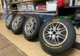  4 neumáticos pirelli tierra 175 70 r15 k6