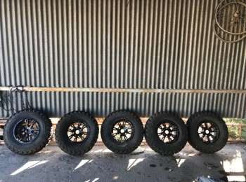 Juego llantas can am maverick