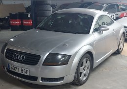 Audi tt quattro