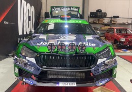 Skoda fabia rs rally2 #38 tarmac spec