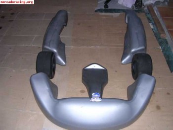 Vendo pontones para kart usados, estaban montados en un chas