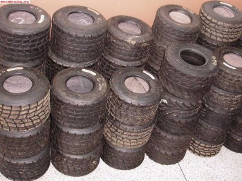 Se vendem neumaticos para kart usados...