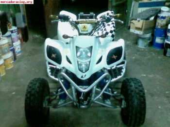 Se vende suzuki ltz 400