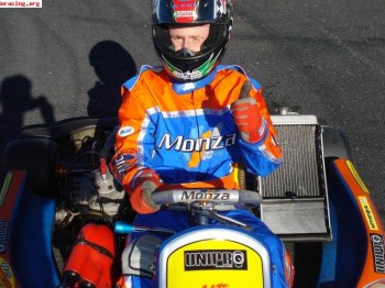 Vendo kart 125cc chasis monza y motor sgm todo material 08  