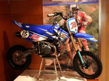 Vendo o cambio rav edicion limitada de competicion