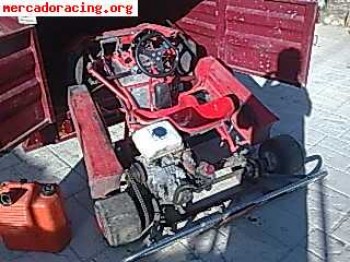 Vendo kart honda 390 c.c y remolque 3 kart 2000 €