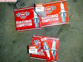 Se vende lote de bujias ngk 