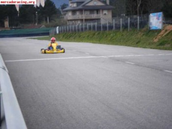 Se vende o se cambia por furgoneta