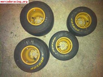 Se venden llantas magnesio con un solo uso con neumaticos al