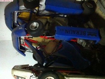 Se venden karts de competicion de 100 cc por 500 euros la un