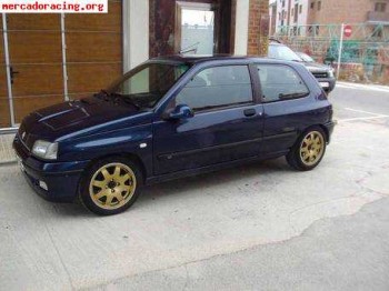 Clio williams 113400km del 94 6200€