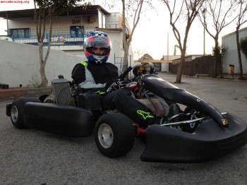 Vendo kart económico.