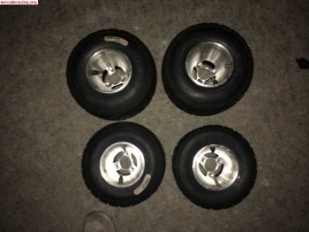 Se vendes llantas de agua con 8 ruedas brigestone