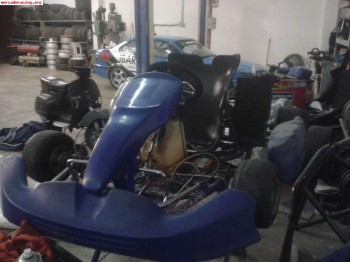 Se vende supercar 250cc