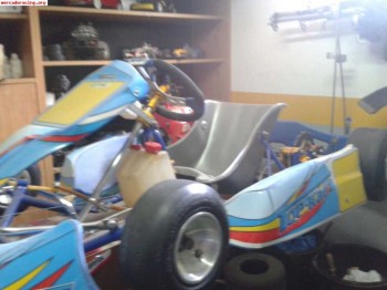 Se vende top kart comer 80cc