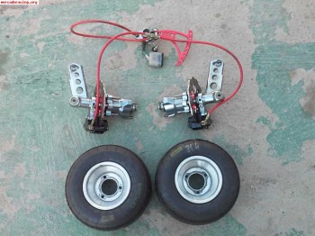 Venta frenos delanteros en mano.