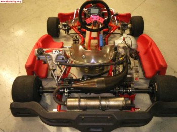 Se vende kart maranello kz