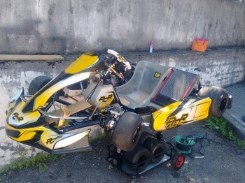 Kart pcr con motor modena 125 max evo
