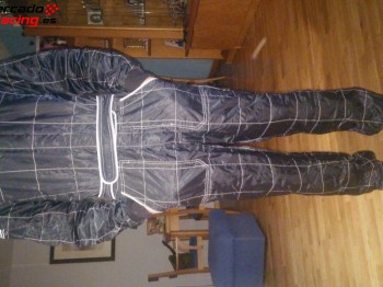 Vendo mono sparco con protector torácico y bolsa