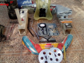 Material para karts y piloto