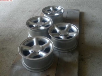 Llantas escort cosworth recien pintadas